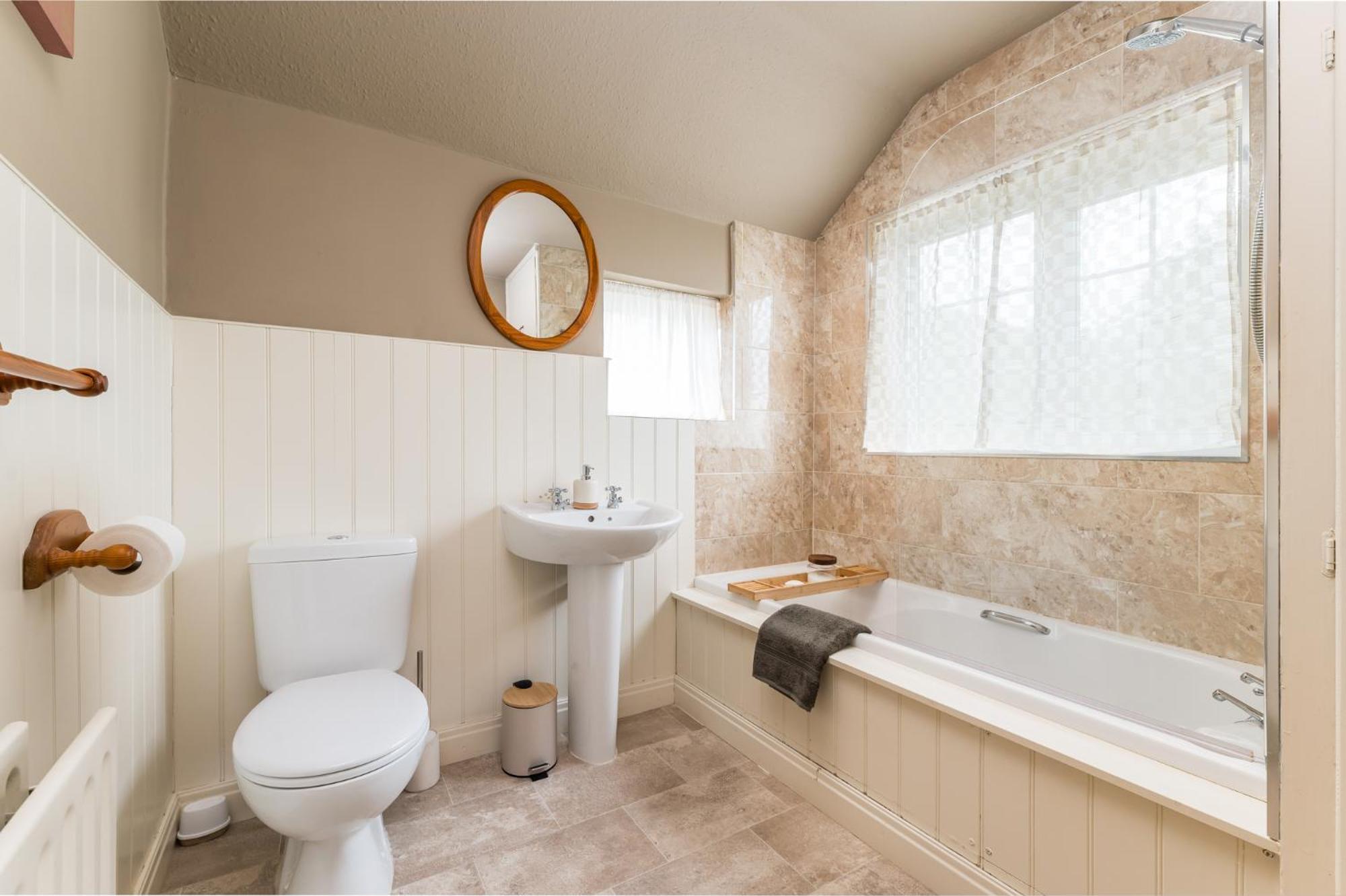 Central Malham Wellbeing Escape With Hot Tub Sleeps 8 Экстерьер фото